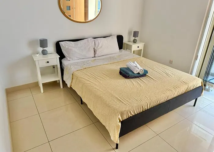 Large 3-bedroom Oasis In Quiet Area With Garden * Gzira