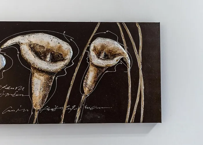 Large 3-bedroom Oasis In Quiet Area With Garden Apartament